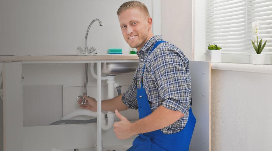 Expert burst pipe repair services in McMillan, MI